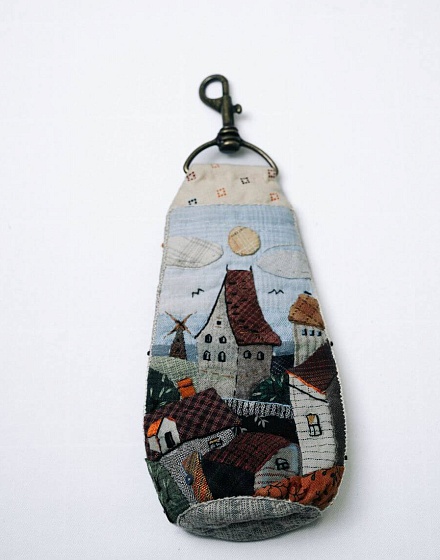 Ключница в технике японского пэчворка «Крыши старого города»