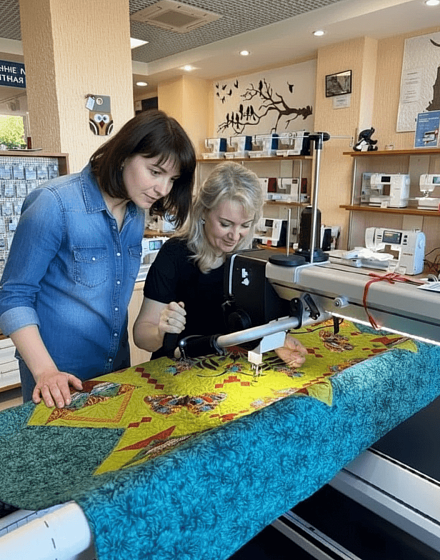 Индивидуальное занятие по работе на машине для стежки