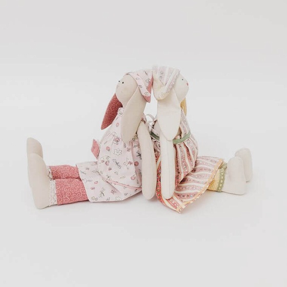 Куклы в стиле Тильда: конструирование и создание образа