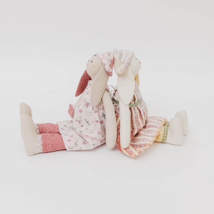 Куклы в стиле Тильда: конструирование и создание образа