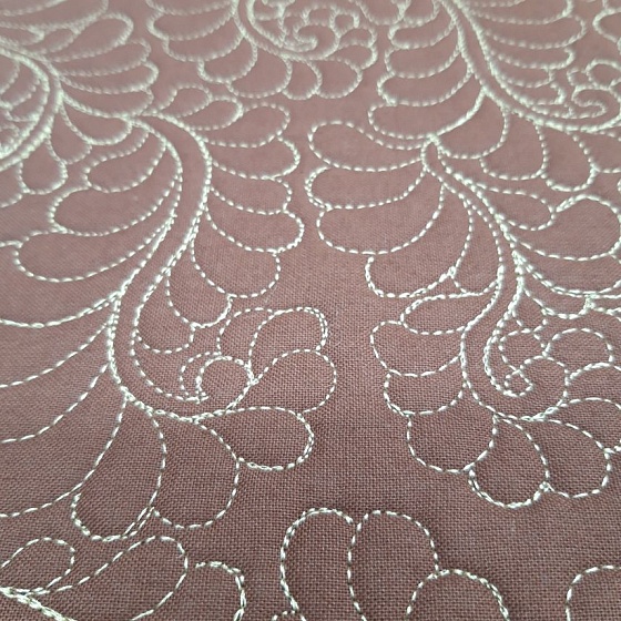 Свободно-ходовая машинная стежка 1 уровень: основы и базовые техники